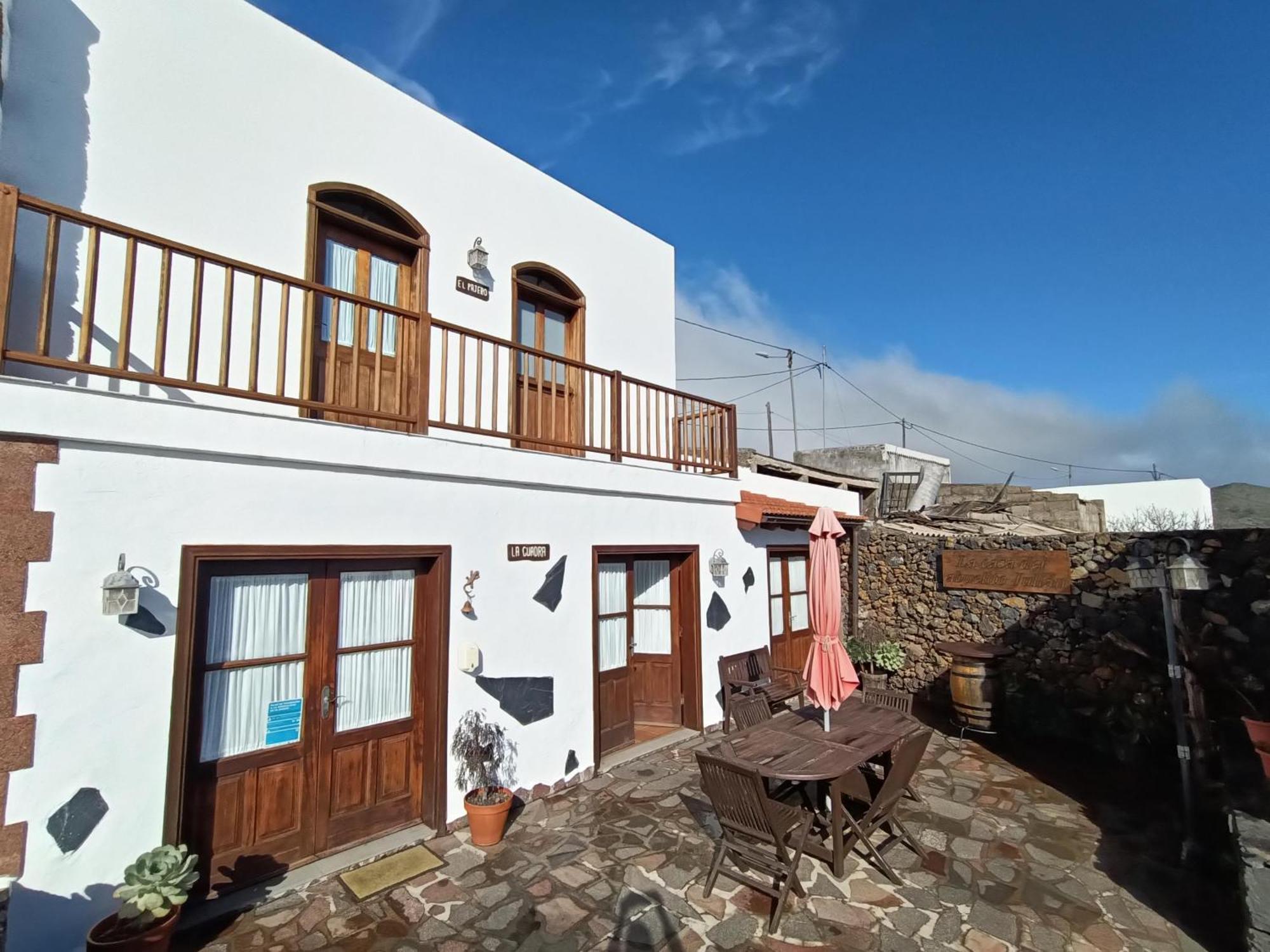 Las Casas Del Abuelito Julian & La Abuela Leonor Isora Ngoại thất bức ảnh