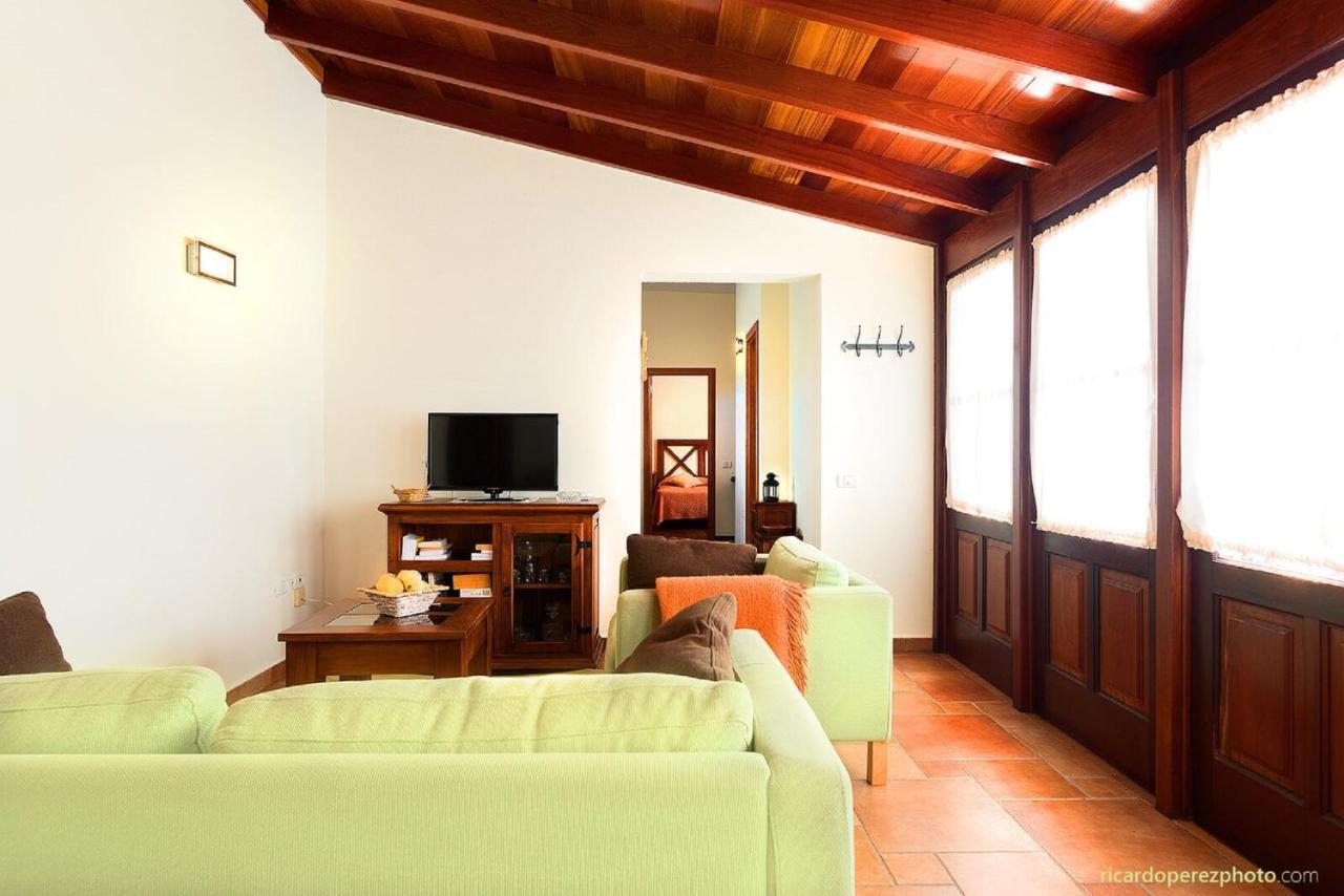 Las Casas Del Abuelito Julian & La Abuela Leonor Isora Ngoại thất bức ảnh